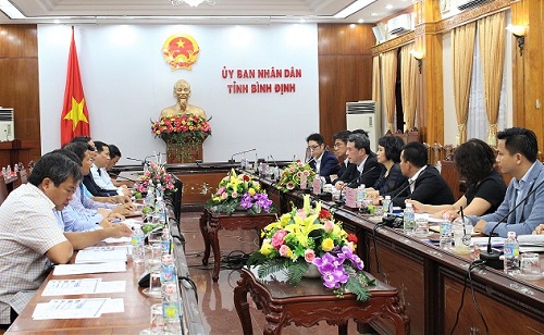 Quang cảnh buổi làm việc